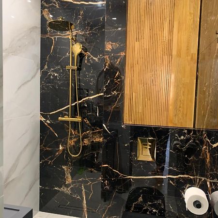 Апартаменти Dream Space Khmelʼnytsʼkyy Esterno foto